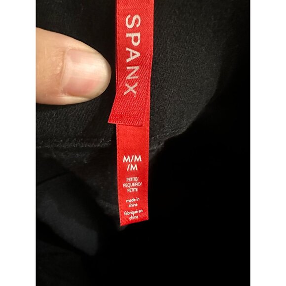 SPANX Shape Flare Jeans Women Medium Petite Black High Rise Wide Leg Classic - Picture 5 of 12